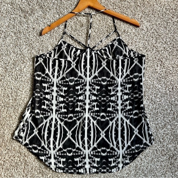 🦋 Express Black White Tank Top Spaghetti Strap Halter Flowy Blouse - Picture 5 of 8